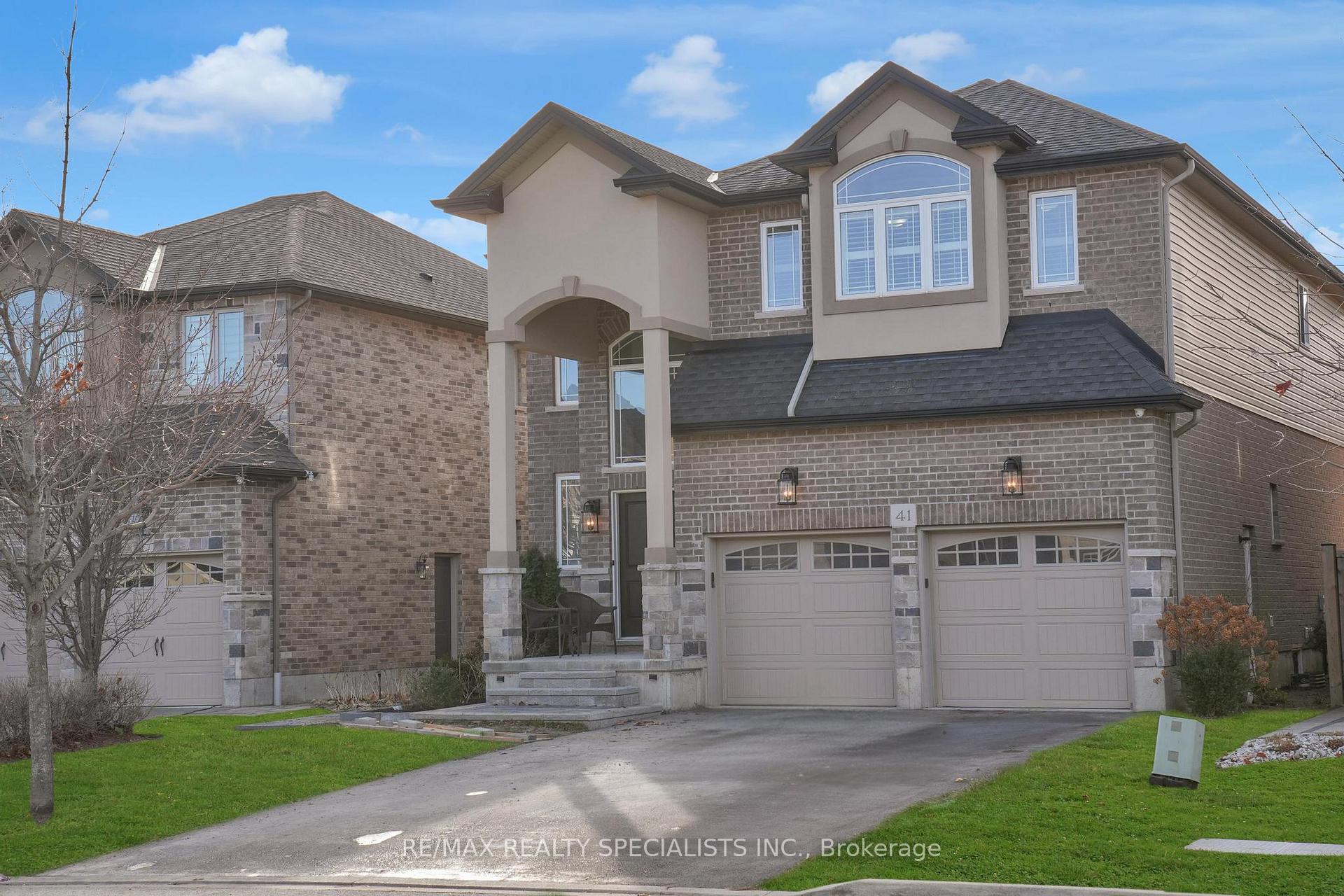 Photo 1 of 41 Donland Avenue, Grimsby, Grimsby West — HOMEH