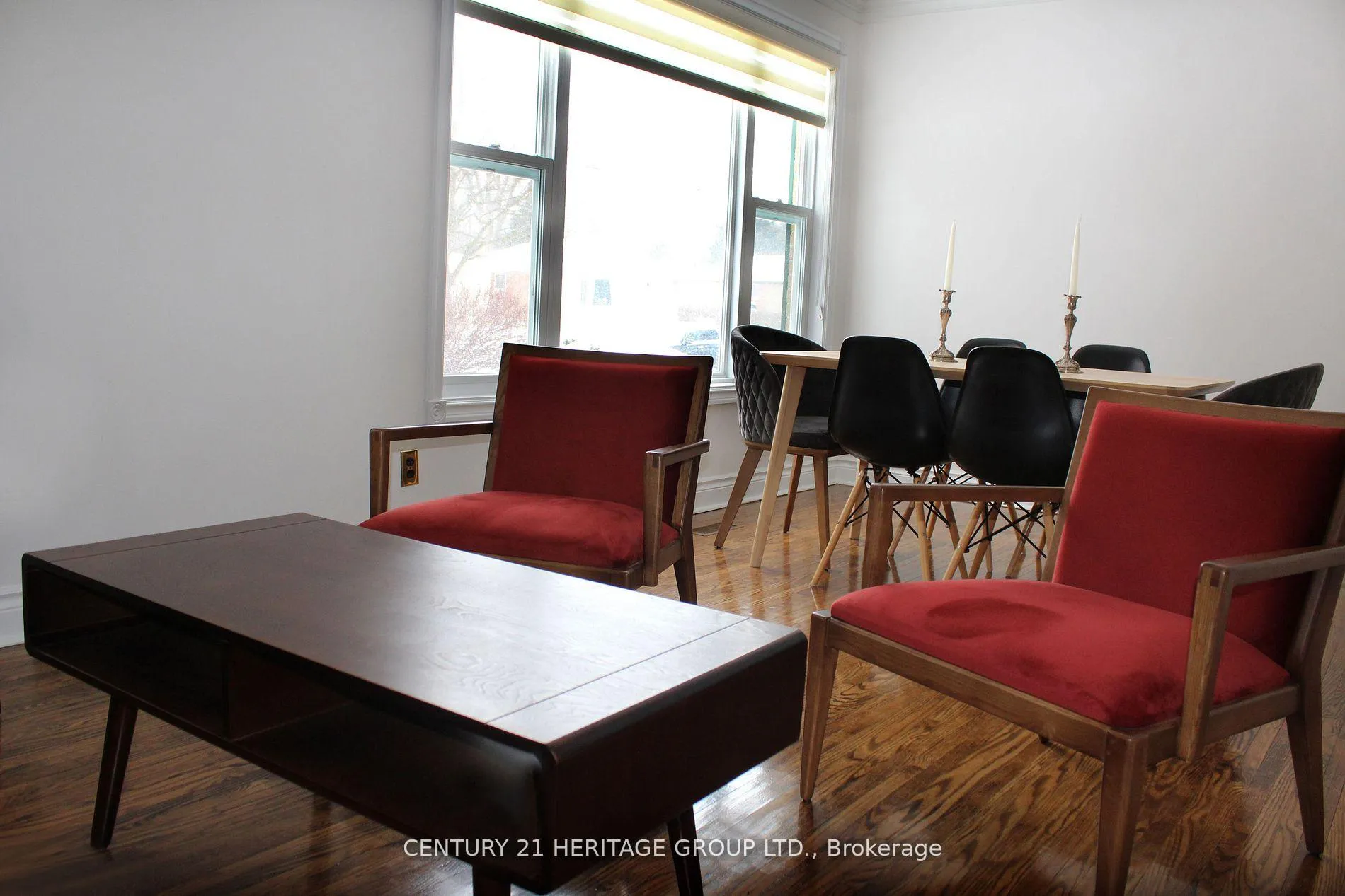 Photo 7 of 70 Richardson Drive, Aurora, Aurora Heights — HOMEH