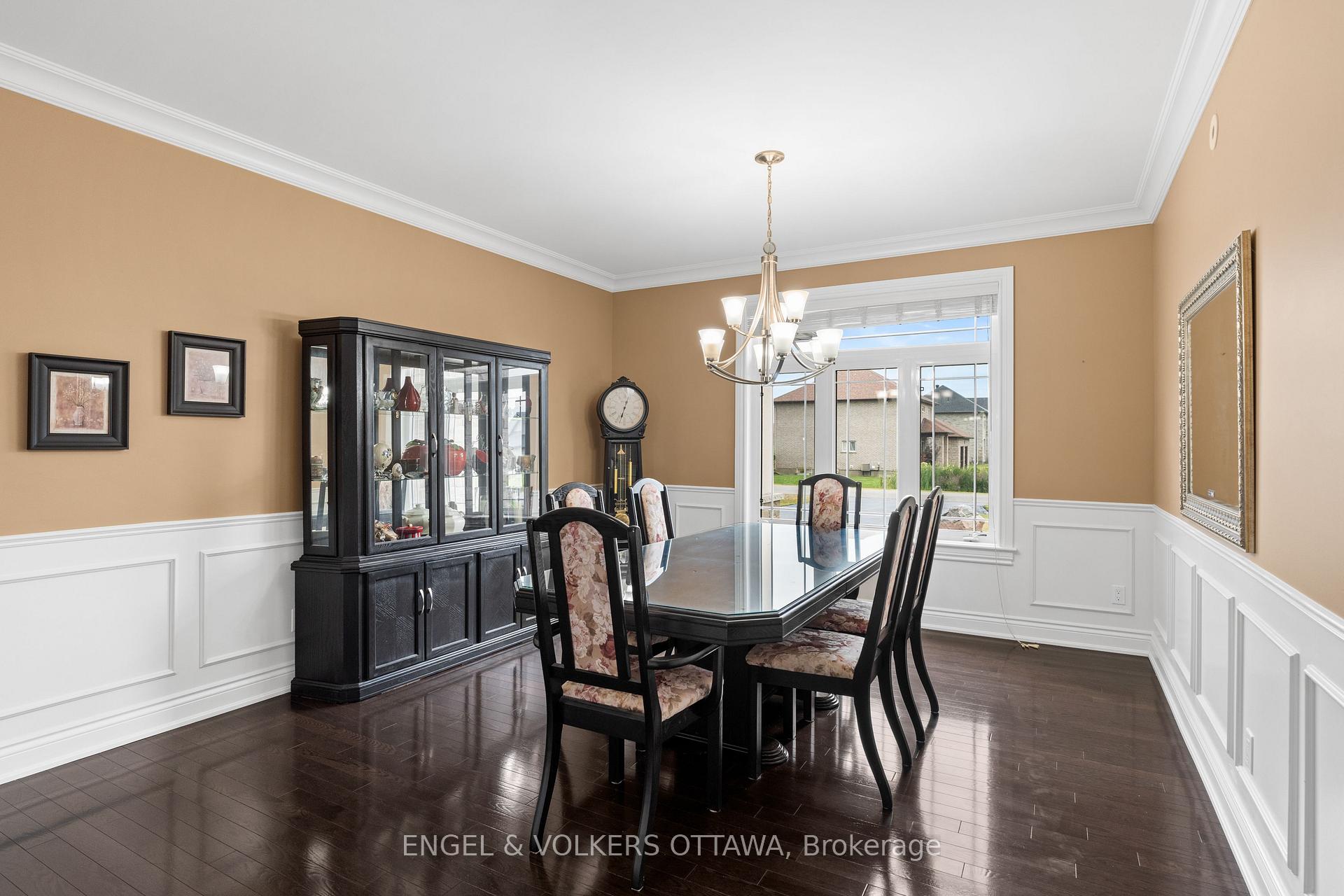 Photo 14 of 7510 Village Centre Place, Ottawa, Osgoode Twp North of Reg Rd 6 — HOMEH