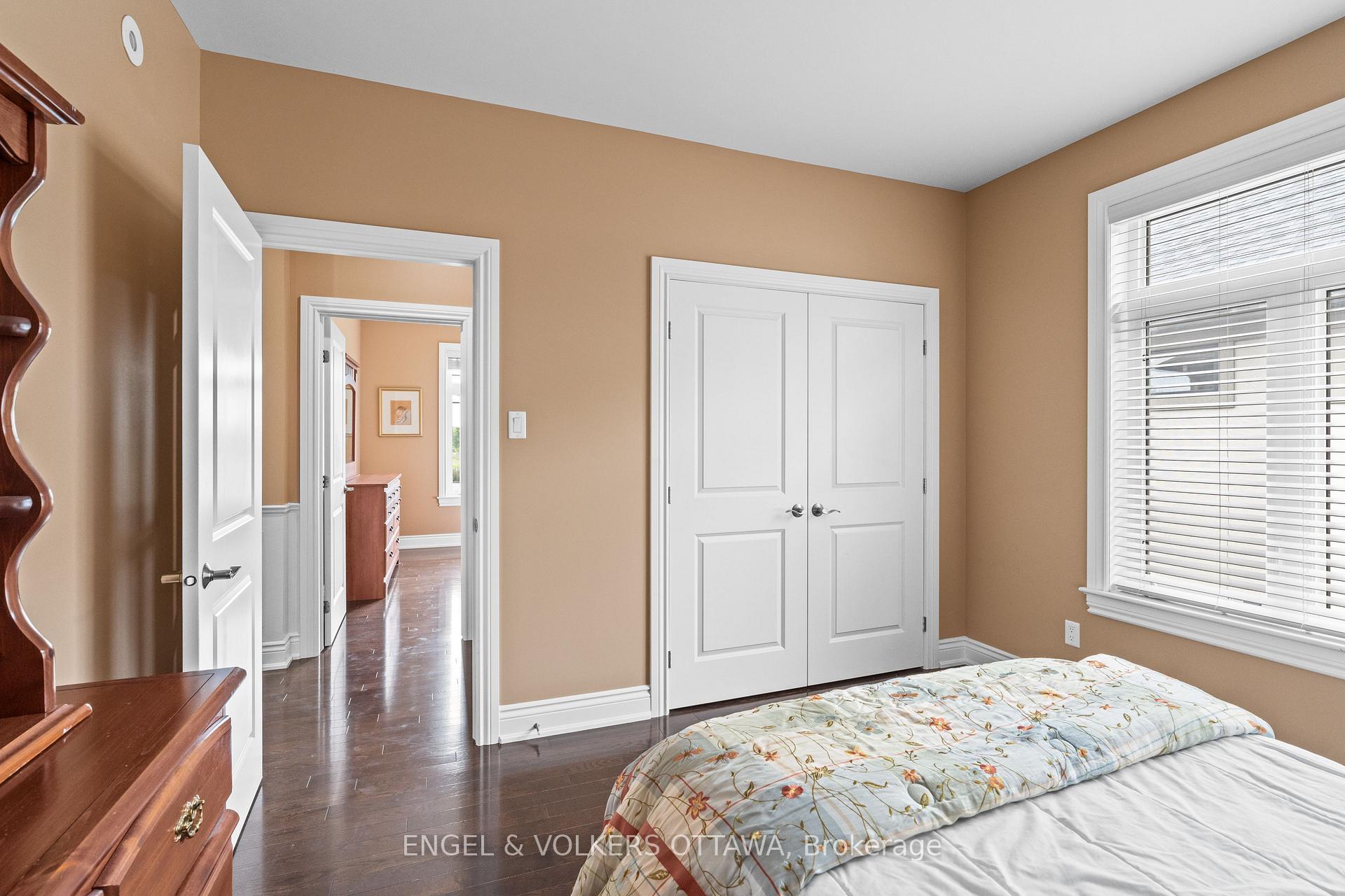 Photo 23 of 7510 Village Centre Place, Ottawa, Osgoode Twp North of Reg Rd 6 — HOMEH
