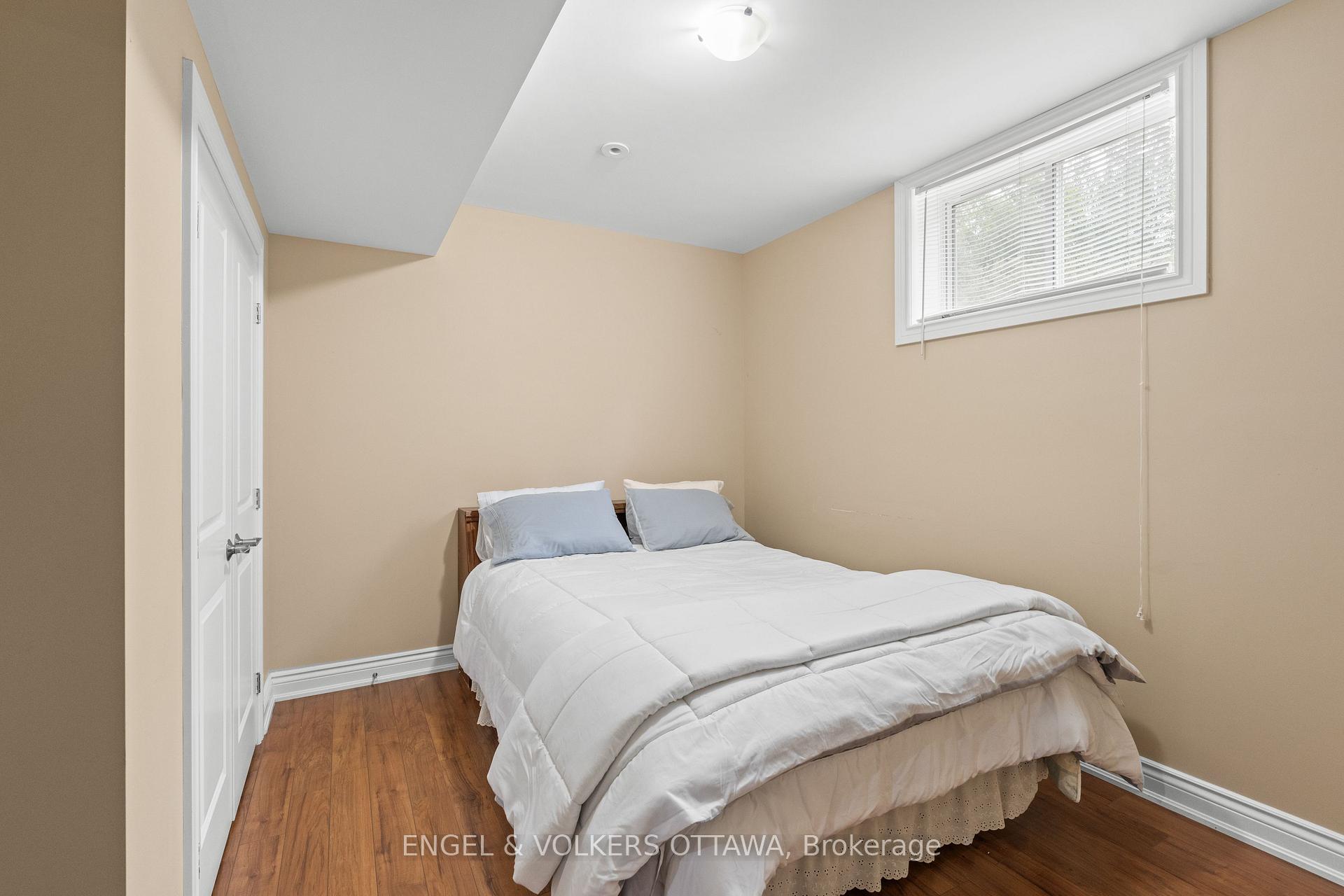 Photo 34 of 7510 Village Centre Place, Ottawa, Osgoode Twp North of Reg Rd 6 — HOMEH