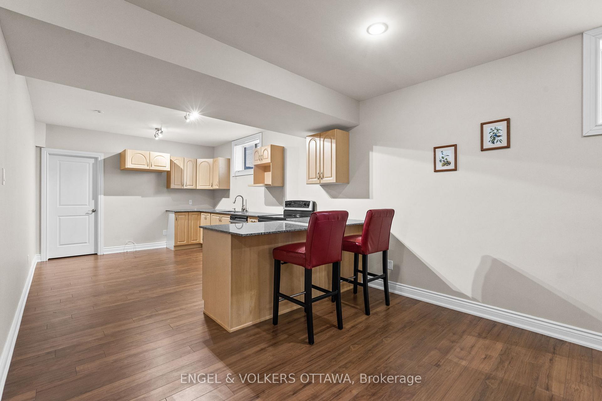 Photo 38 of 7510 Village Centre Place, Ottawa, Osgoode Twp North of Reg Rd 6 — HOMEH