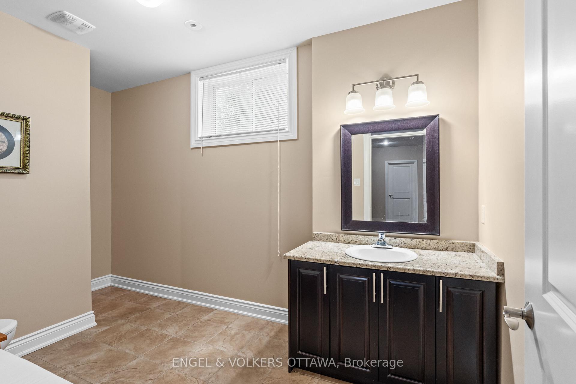 Photo 39 of 7510 Village Centre Place, Ottawa, Osgoode Twp North of Reg Rd 6 — HOMEH