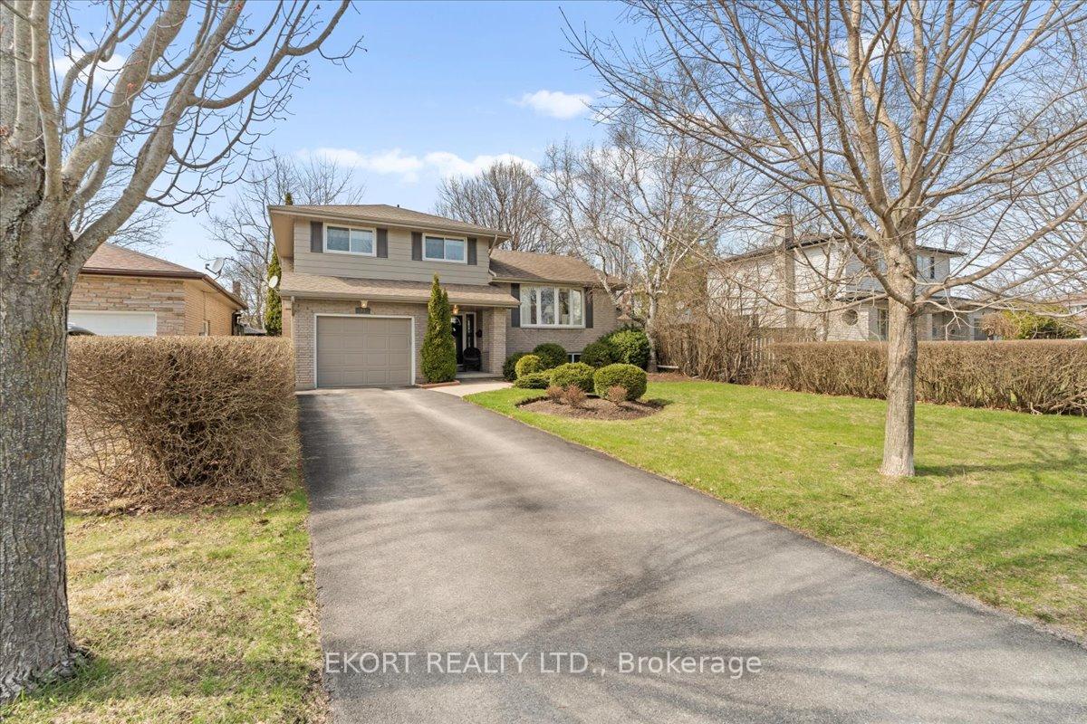 Photo 2 of 53 Kensington Crescent W, Belleville, Belleville Ward — HOMEH