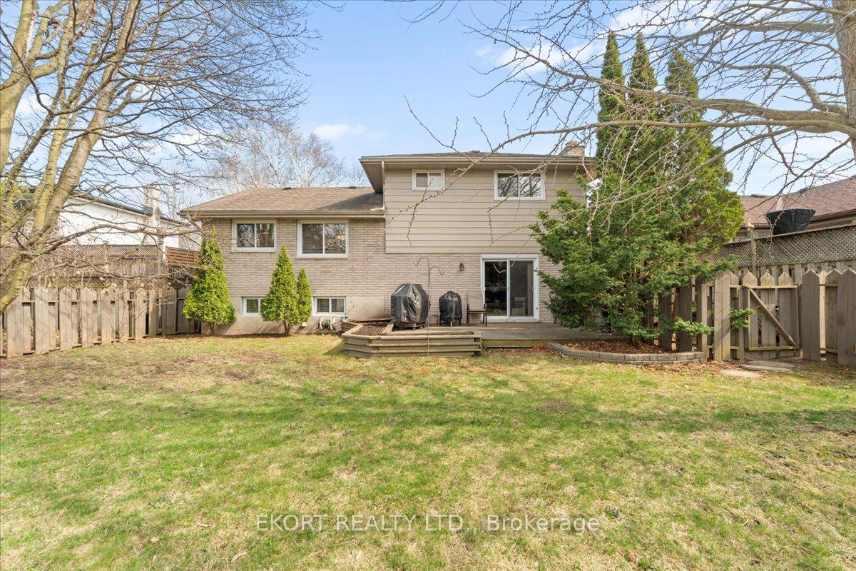 Photo 36 of 53 Kensington Crescent W, Belleville, Belleville Ward — HOMEH
