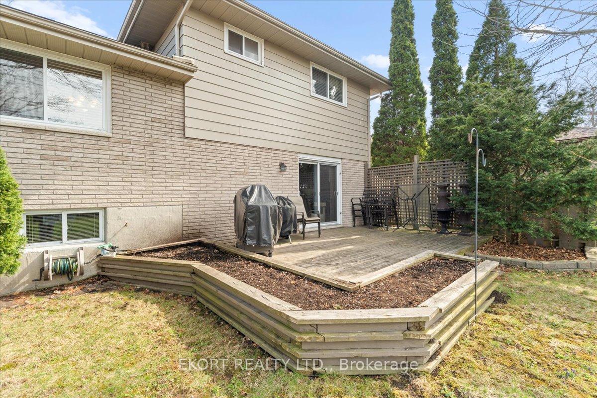 Photo 38 of 53 Kensington Crescent W, Belleville, Belleville Ward — HOMEH