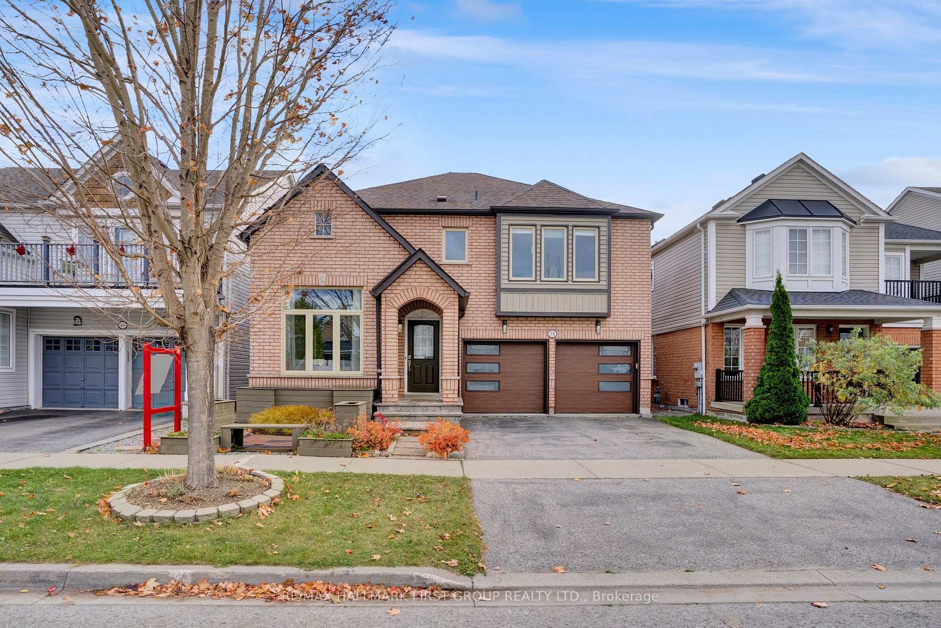 Photo 3 of 75 Ashbury Boulevard, Ajax, South East — HOMEH