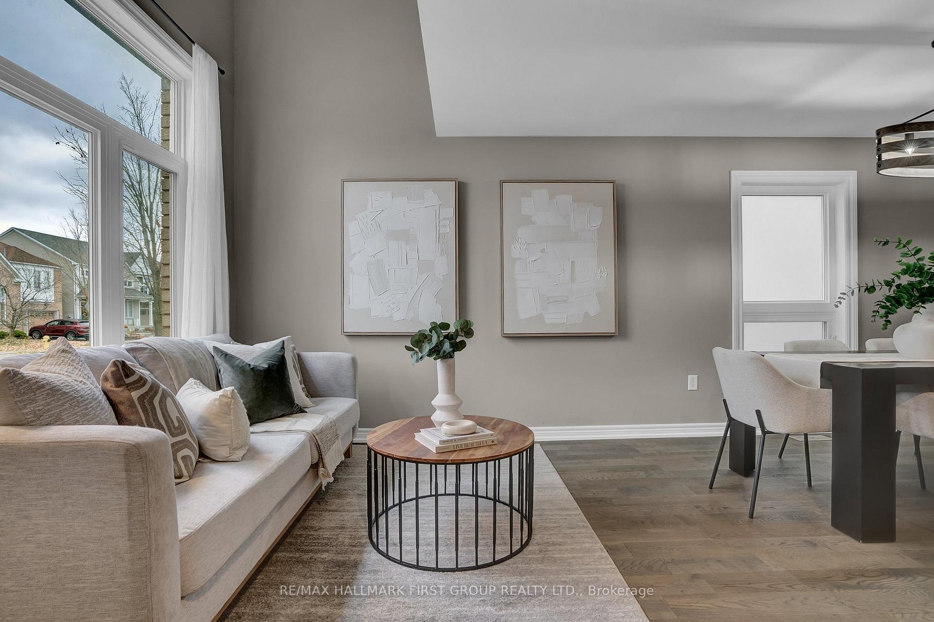Photo 6 of 75 Ashbury Boulevard, Ajax, South East — HOMEH