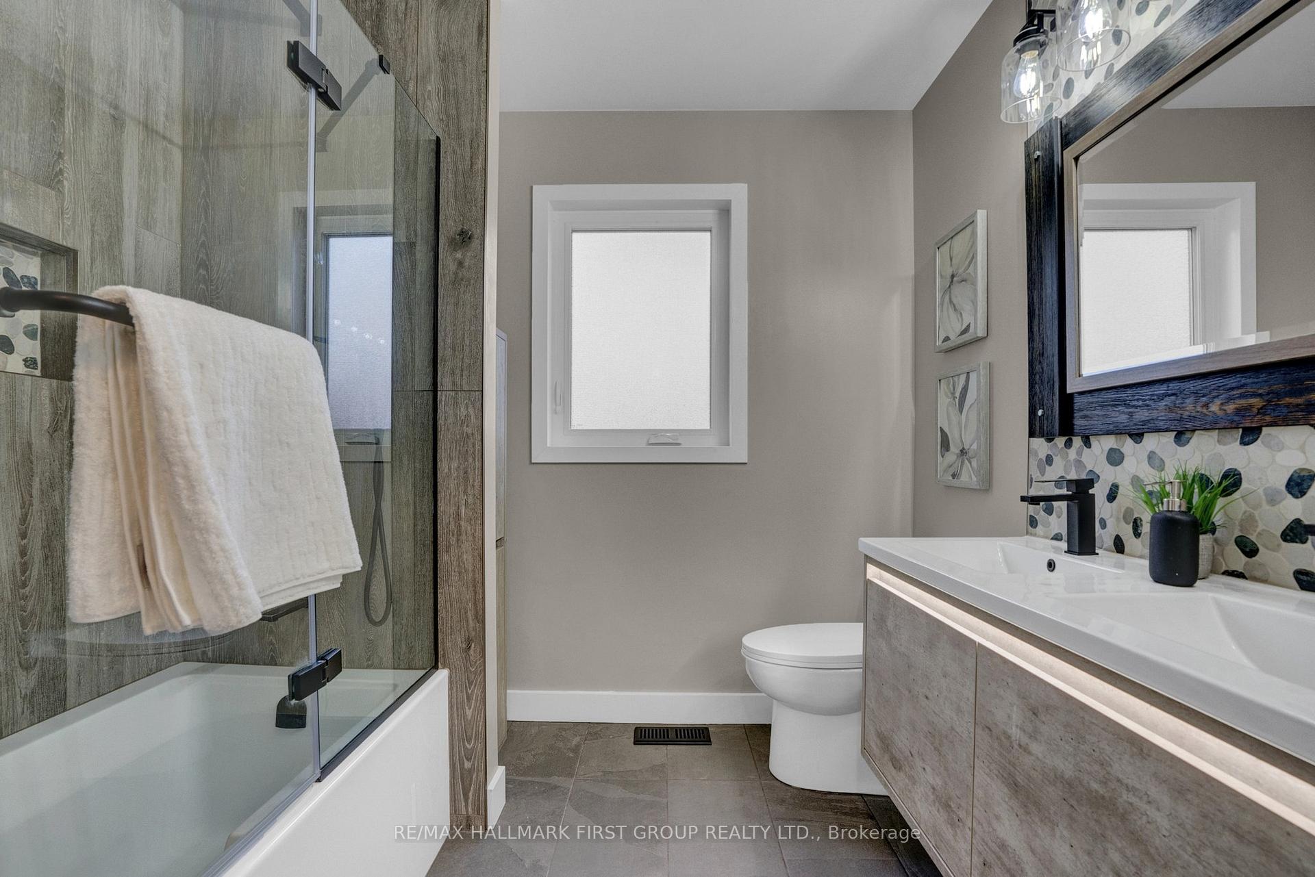 Photo 30 of 75 Ashbury Boulevard, Ajax, South East — HOMEH