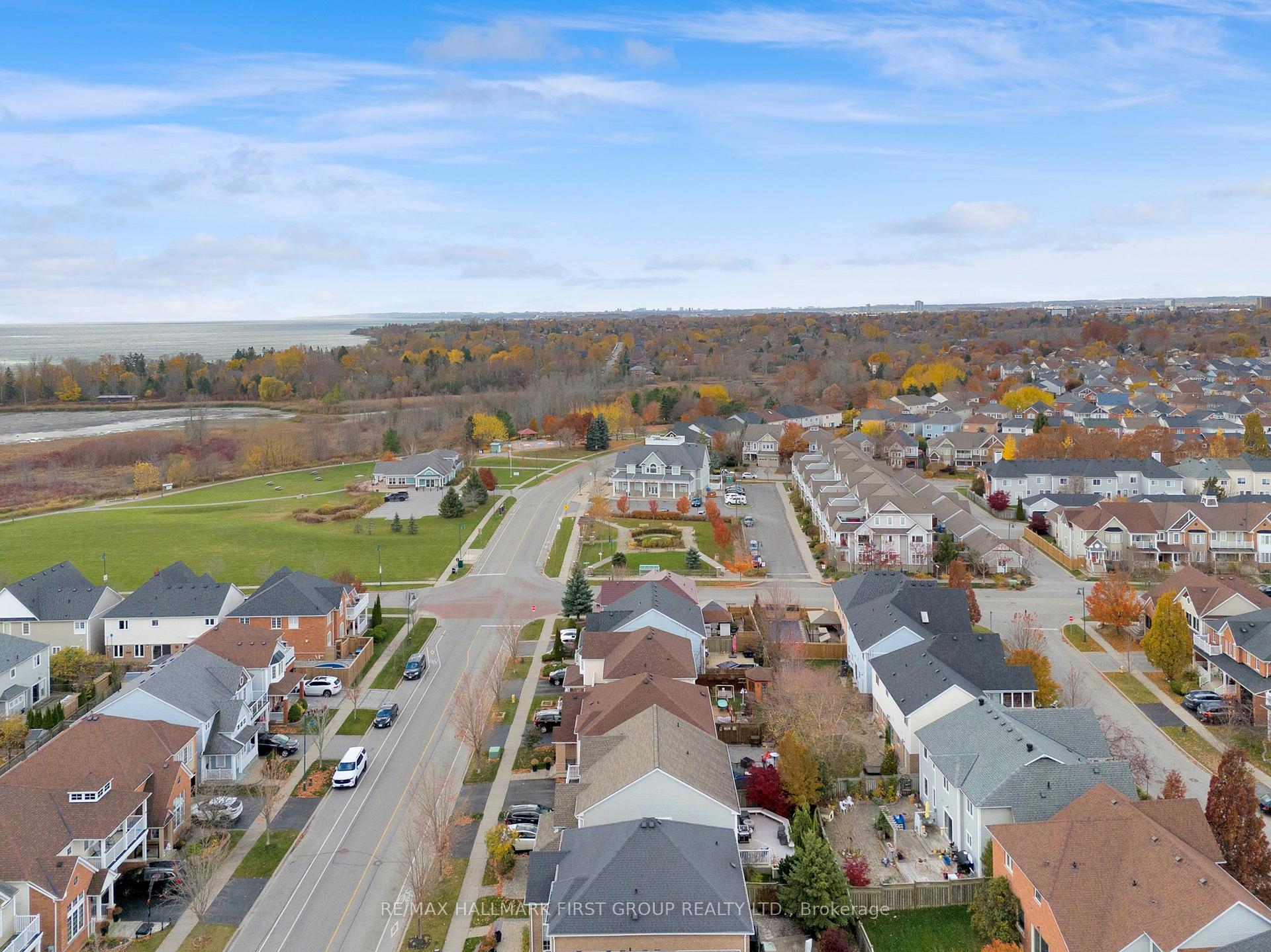 Photo 36 of 75 Ashbury Boulevard, Ajax, South East — HOMEH