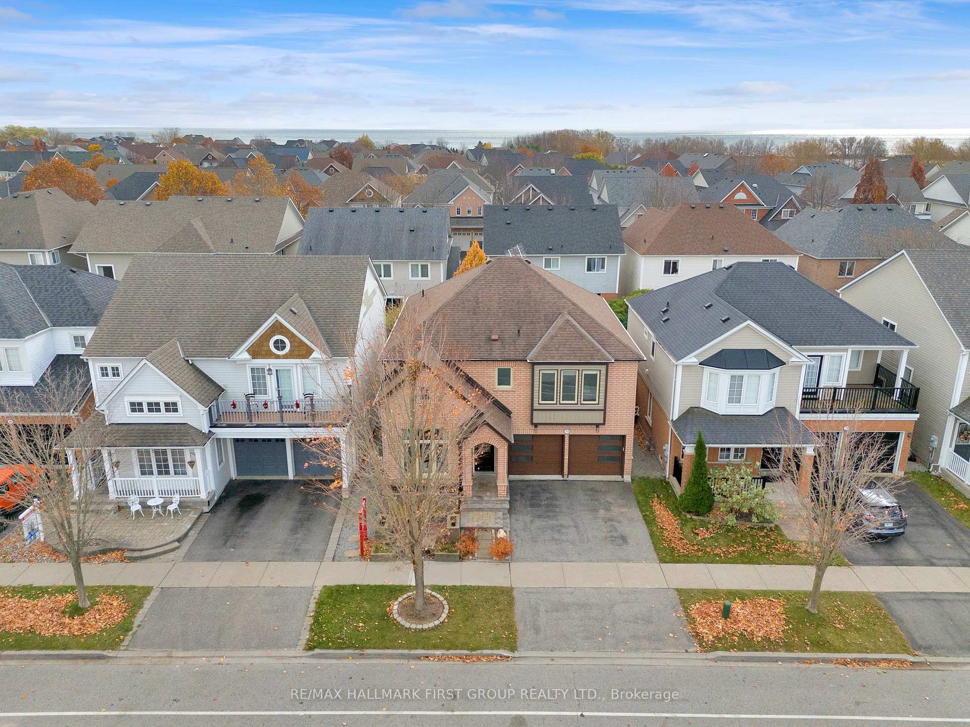 Photo 40 of 75 Ashbury Boulevard, Ajax, South East — HOMEH