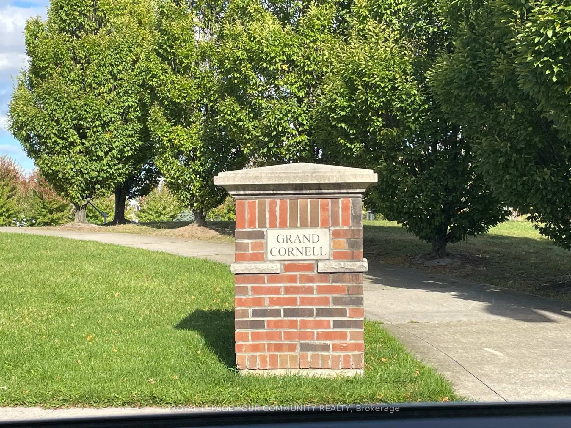 Photo 23 of 13 Ladywood Court, Markham, Cornell — HOMEH