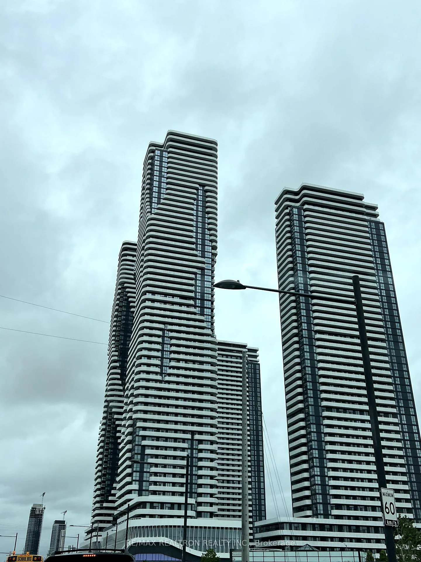 Photo 1 of Unit 3710, 225 Commerce Street, Vaughan, Vaughan Corporate Centre — HOMEH