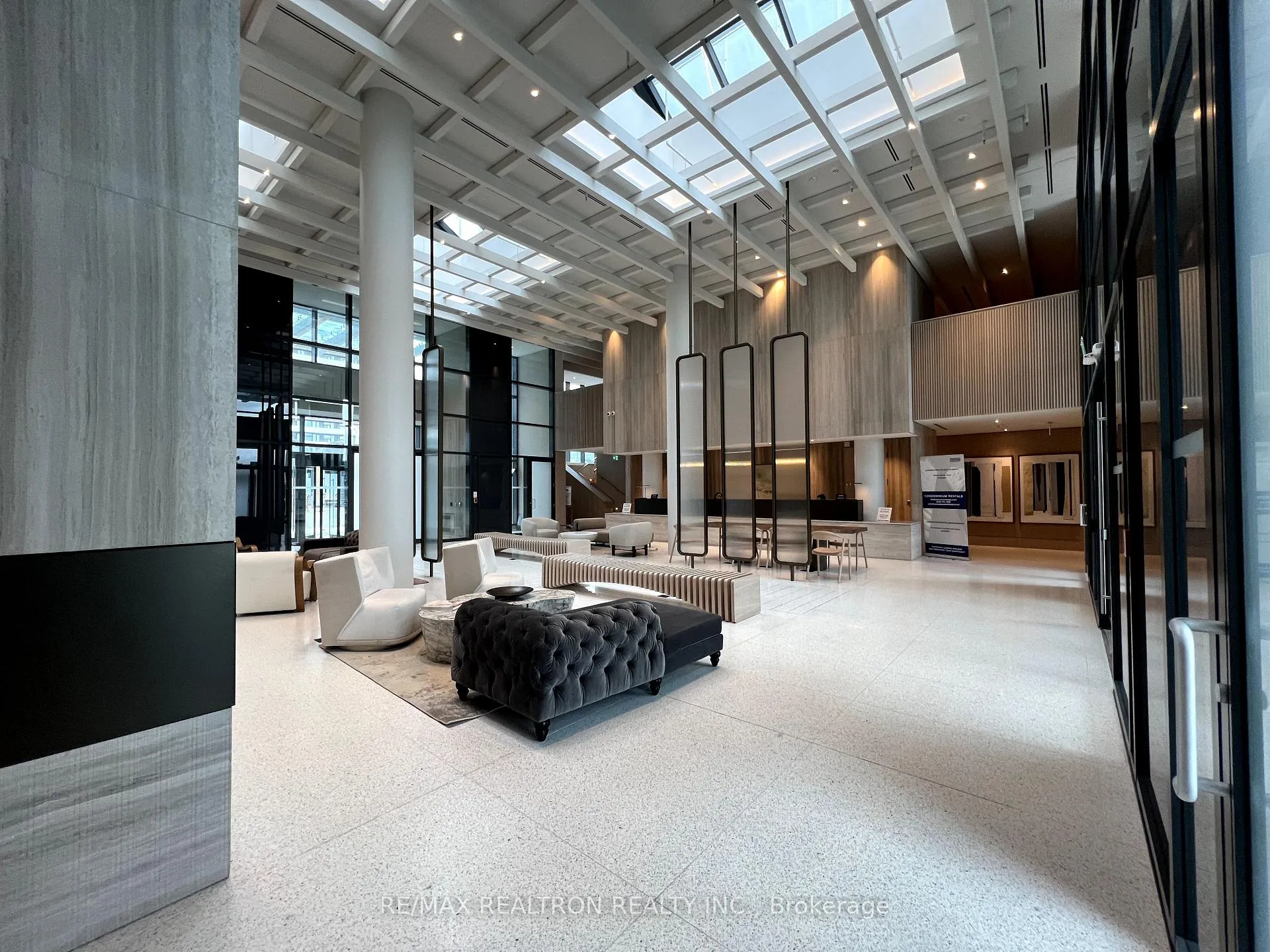 Photo 3 of Unit 3710, 225 Commerce Street, Vaughan, Vaughan Corporate Centre — HOMEH