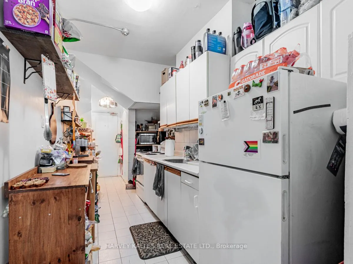 Photo 19 of 1552 Bathurst Street, Toronto, Humewood-Cedarvale — HOMEH