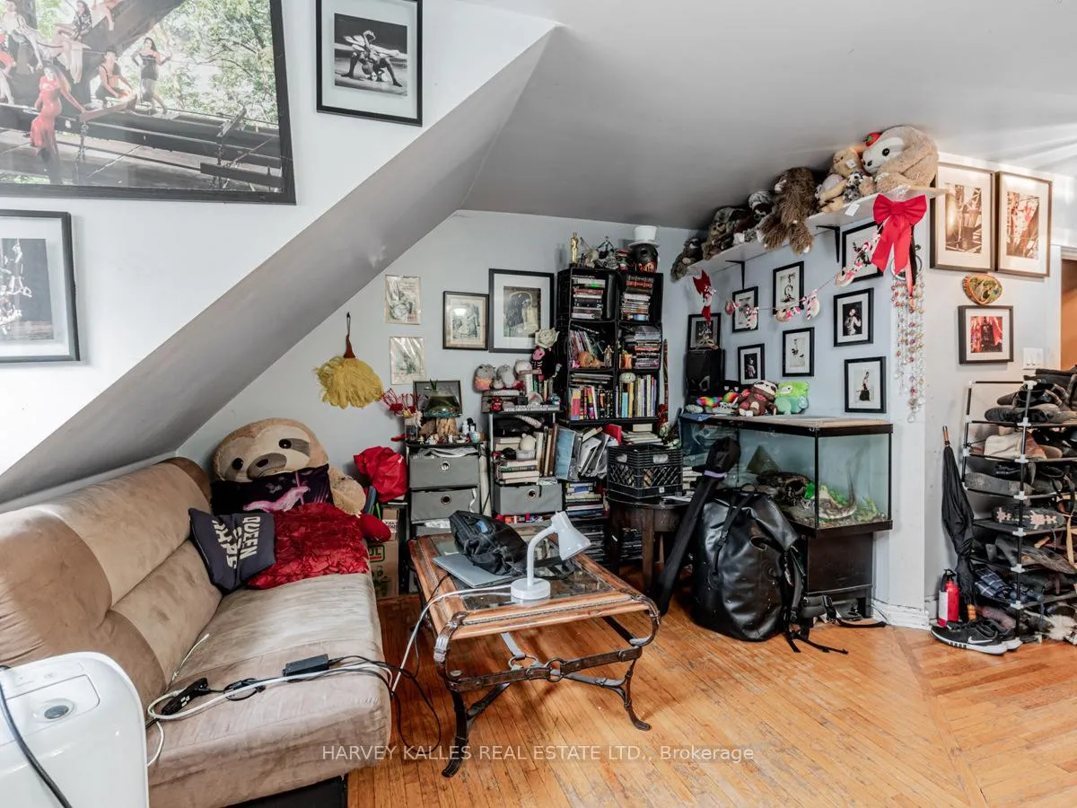 Photo 27 of 1552 Bathurst Street, Toronto, Humewood-Cedarvale — HOMEH