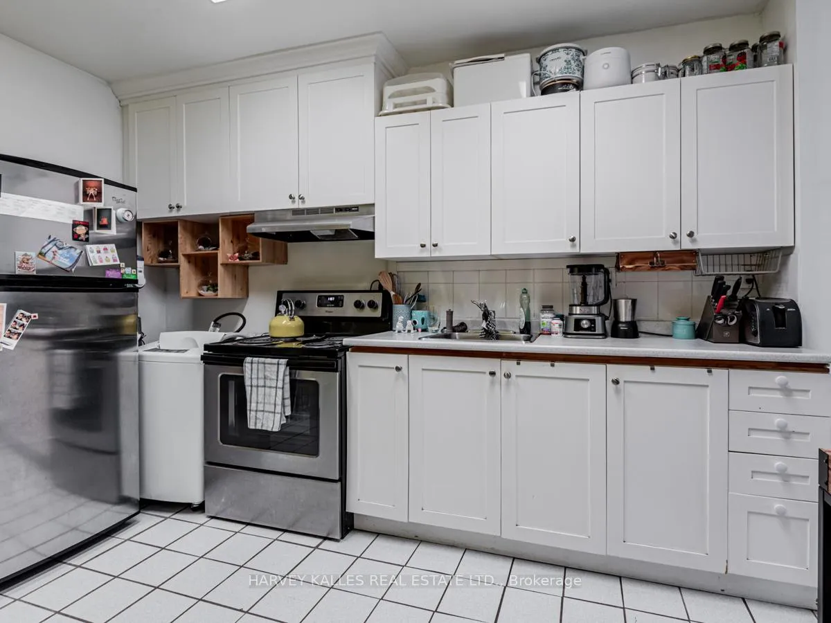 Photo 33 of 1552 Bathurst Street, Toronto, Humewood-Cedarvale — HOMEH