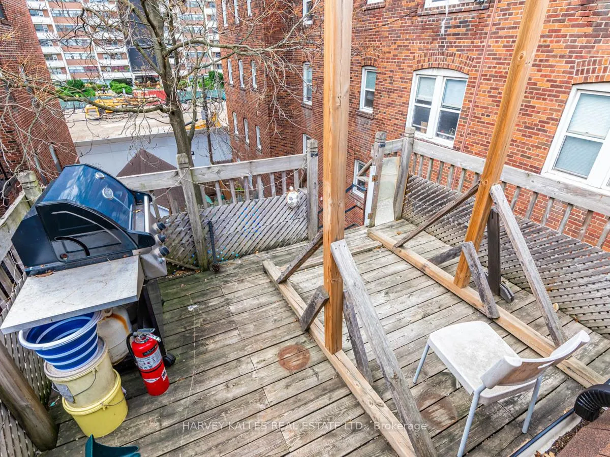 Photo 38 of 1552 Bathurst Street, Toronto, Humewood-Cedarvale — HOMEH