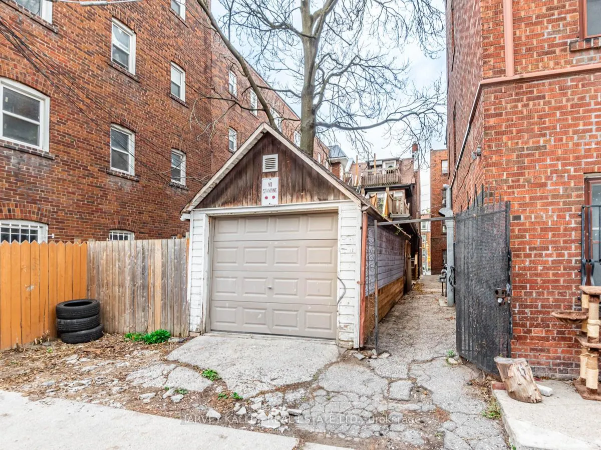 Photo 41 of 1552 Bathurst Street, Toronto, Humewood-Cedarvale — HOMEH