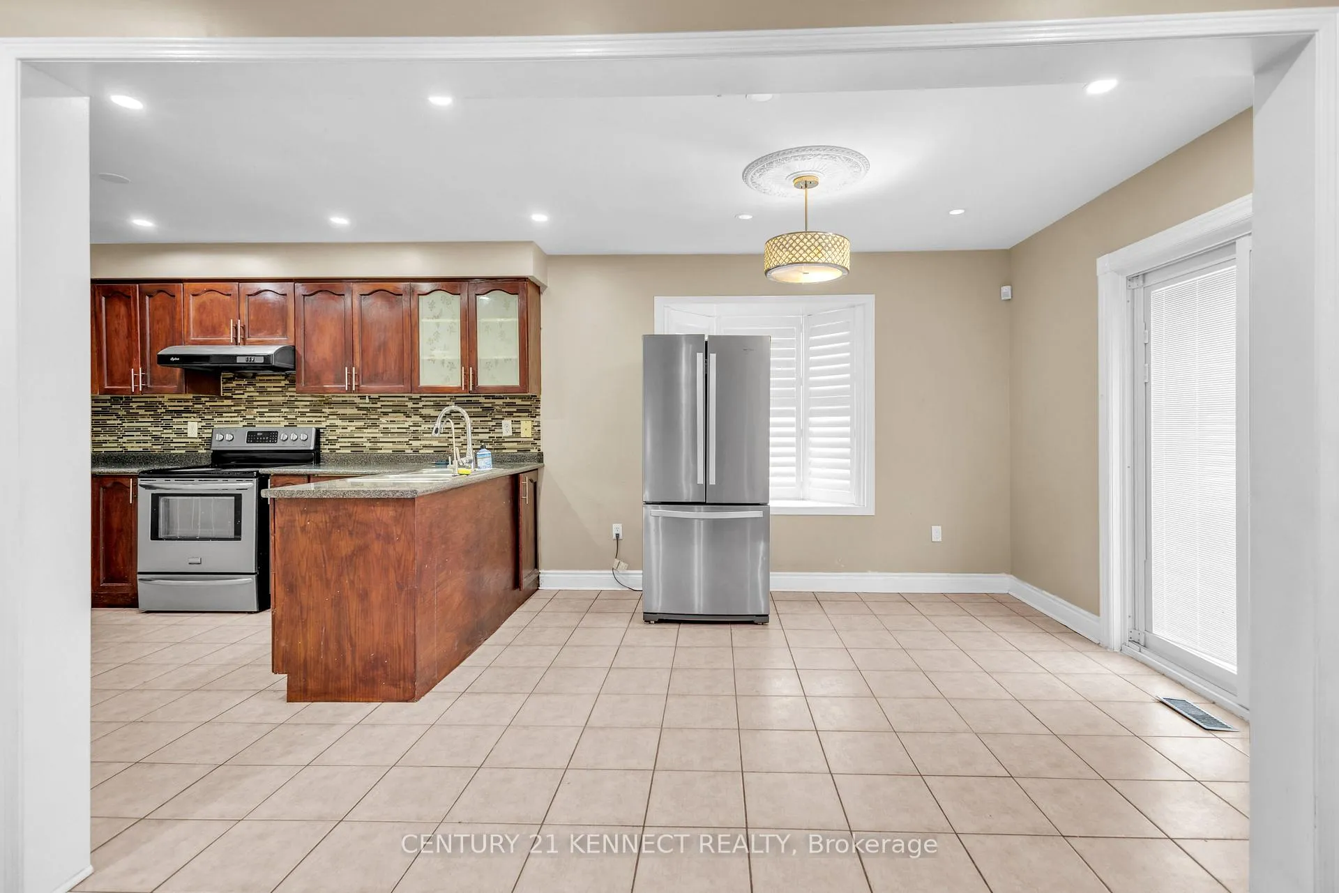 Photo 8 of Unit Upper, 173 Lockwood Road, Brampton, Fletcher's West — HOMEH