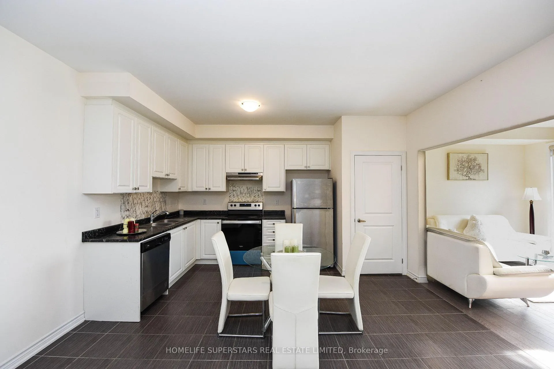 Photo 5 of 65 Allegro Drive, Brampton, Credit Valley — HOMEH