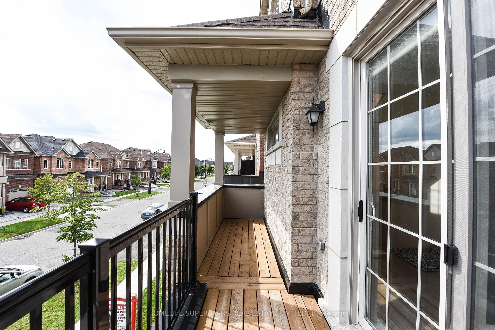 Photo 7 of 65 Allegro Drive, Brampton, Credit Valley — HOMEH