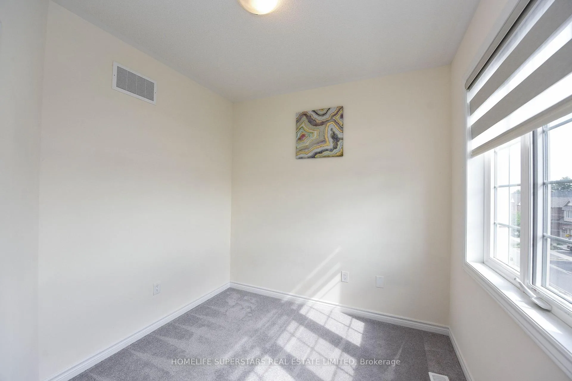Photo 9 of 65 Allegro Drive, Brampton, Credit Valley — HOMEH