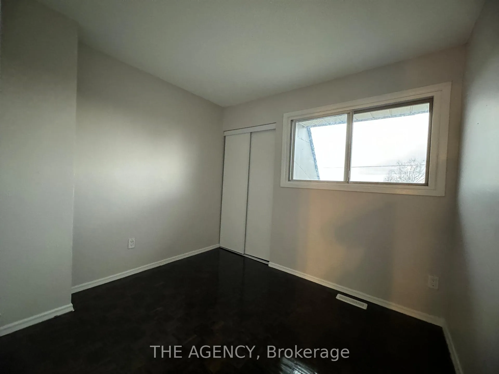 Photo 7 of Unit 4, 477 Dean Avenue, Oshawa, Central — HOMEH
