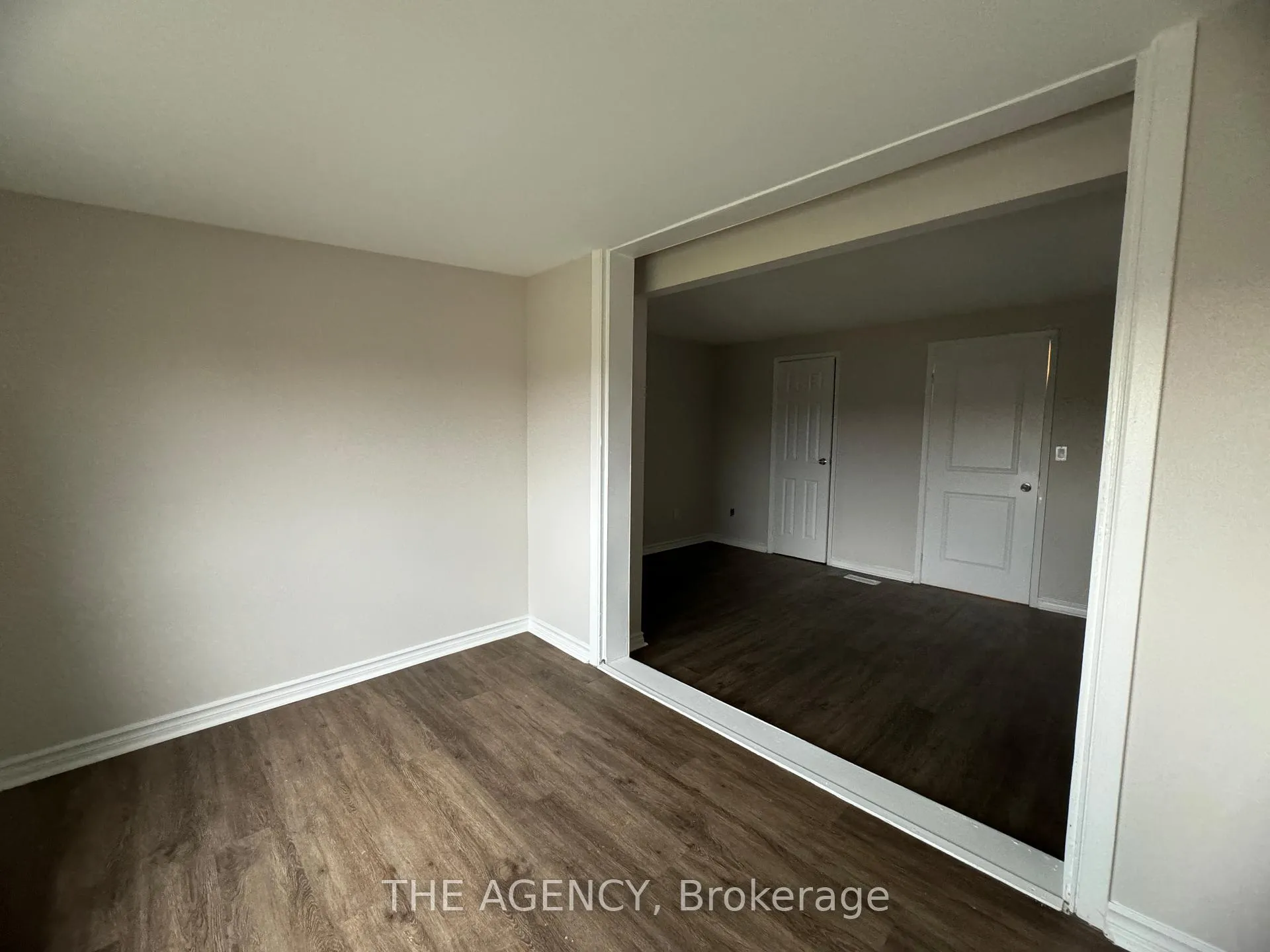 Photo 12 of Unit 4, 477 Dean Avenue, Oshawa, Central — HOMEH
