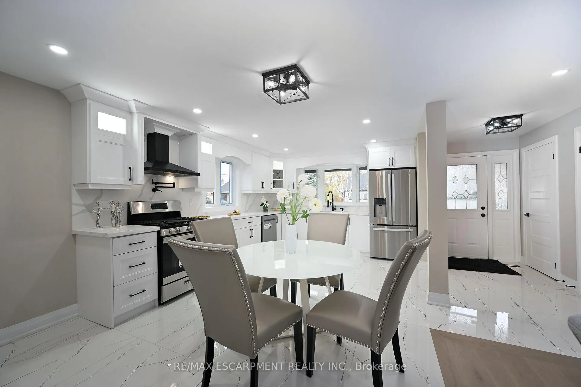Photo 5 of 75 Randall Avenue, Hamilton, Stoney Creek Industrial — HOMEH