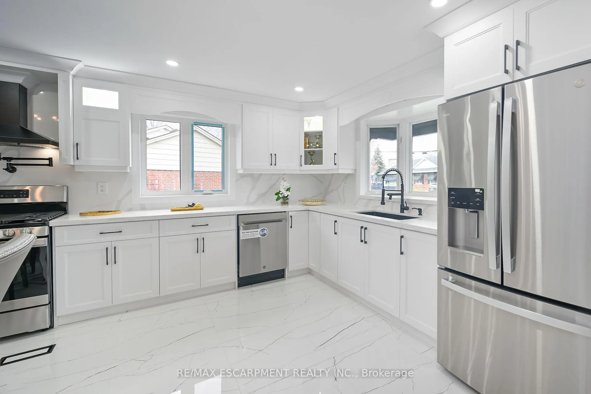 Photo 8 of 75 Randall Avenue, Hamilton, Stoney Creek Industrial — HOMEH
