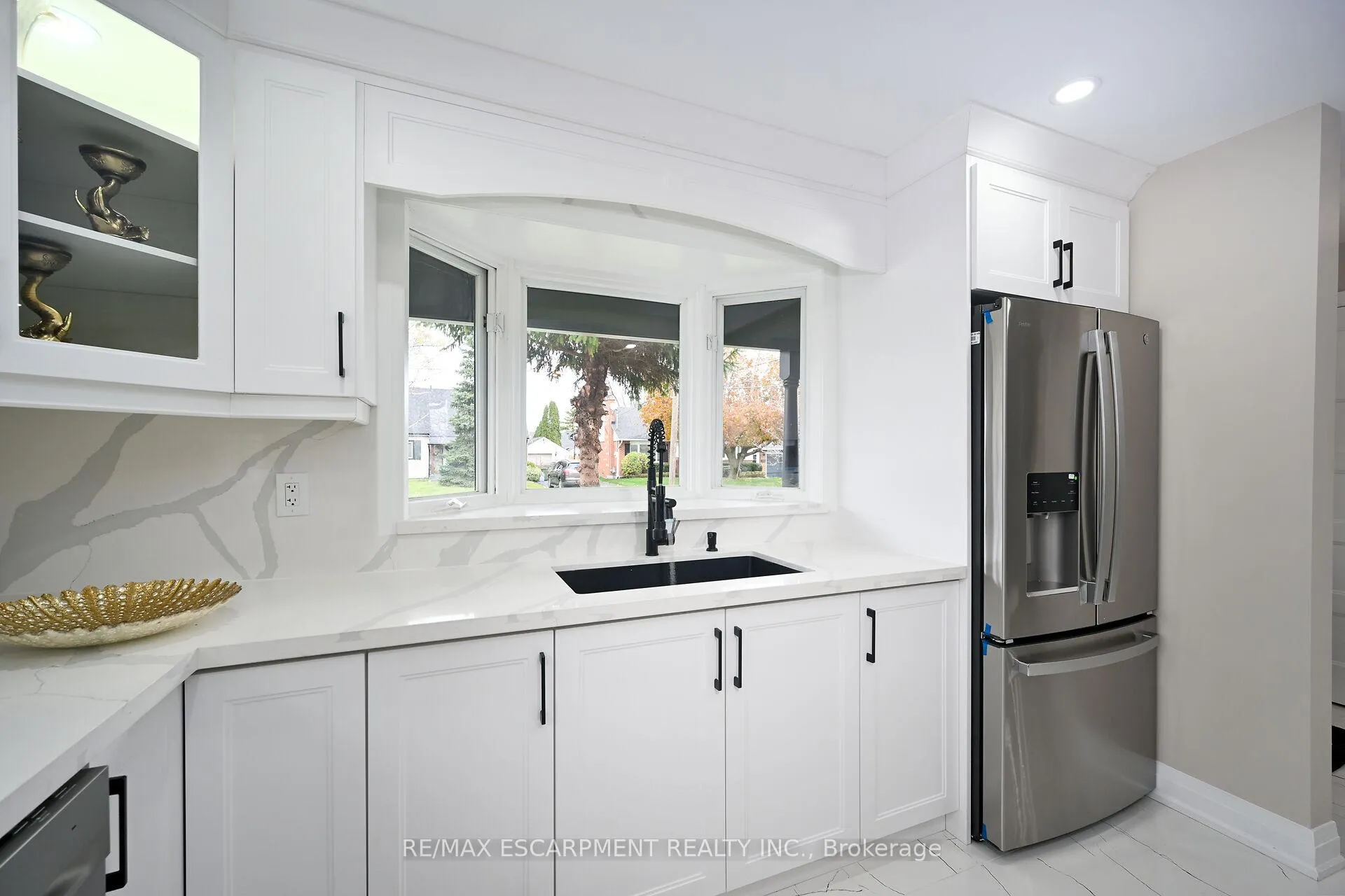 Photo 9 of 75 Randall Avenue, Hamilton, Stoney Creek Industrial — HOMEH