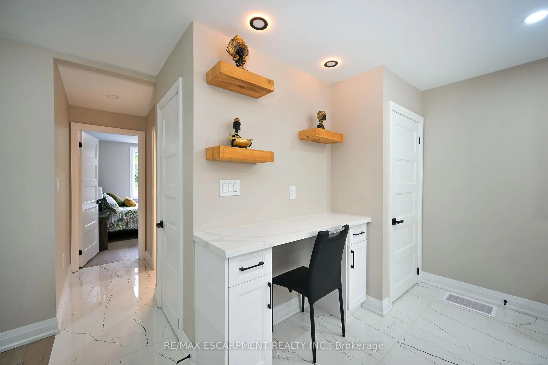 Photo 23 of 75 Randall Avenue, Hamilton, Stoney Creek Industrial — HOMEH