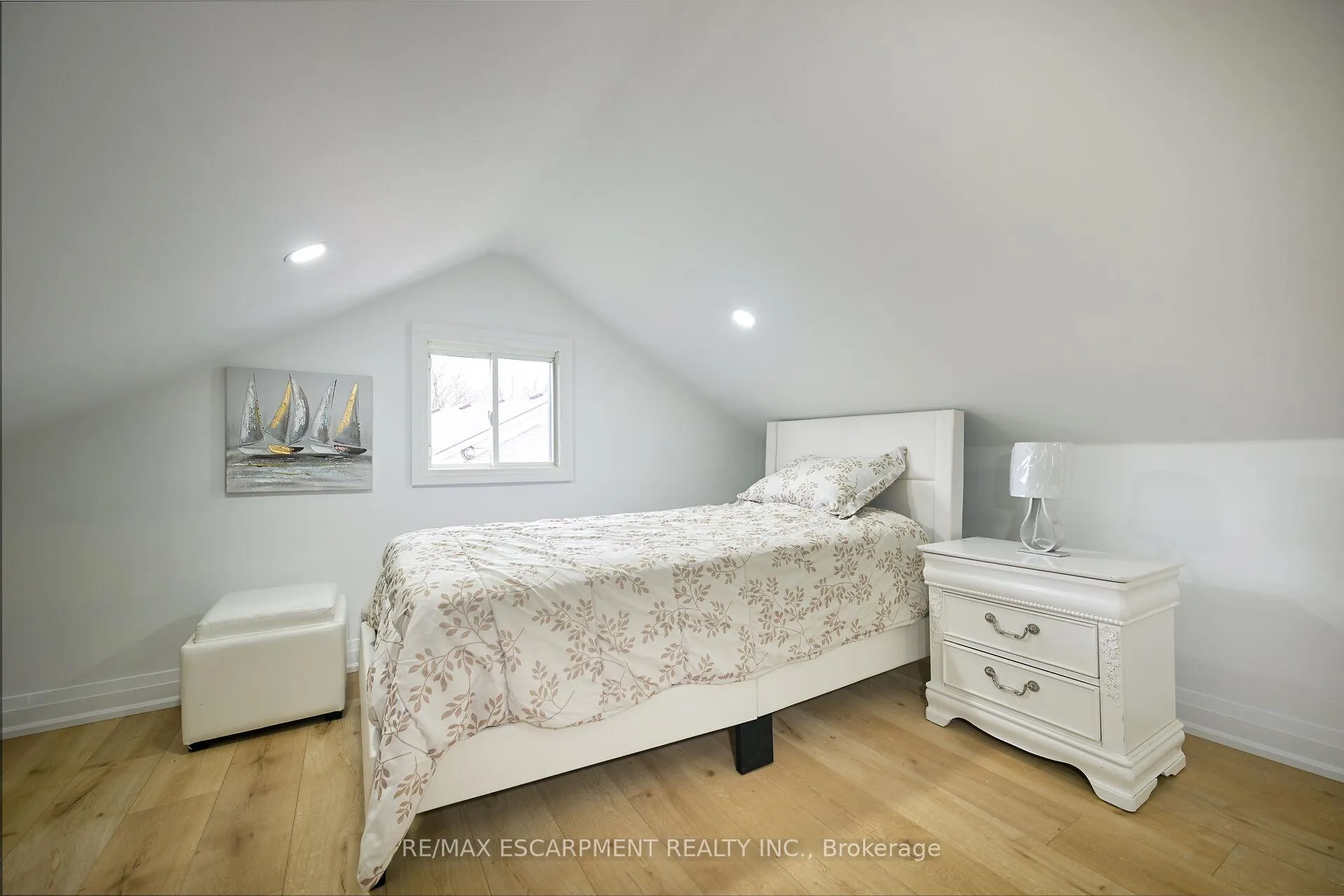 Photo 34 of 75 Randall Avenue, Hamilton, Stoney Creek Industrial — HOMEH