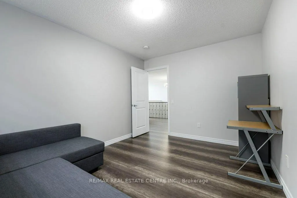 Photo 27 of 22 Selsdon Street, Brampton, Credit Valley — HOMEH