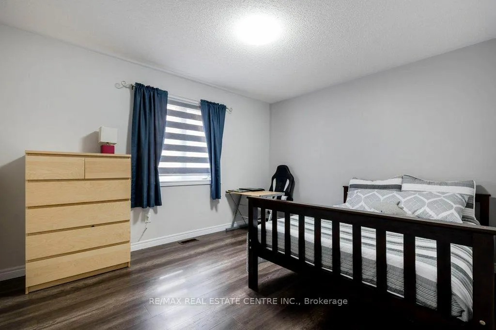 Photo 28 of 22 Selsdon Street, Brampton, Credit Valley — HOMEH