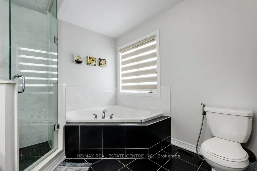 Photo 35 of 22 Selsdon Street, Brampton, Credit Valley — HOMEH