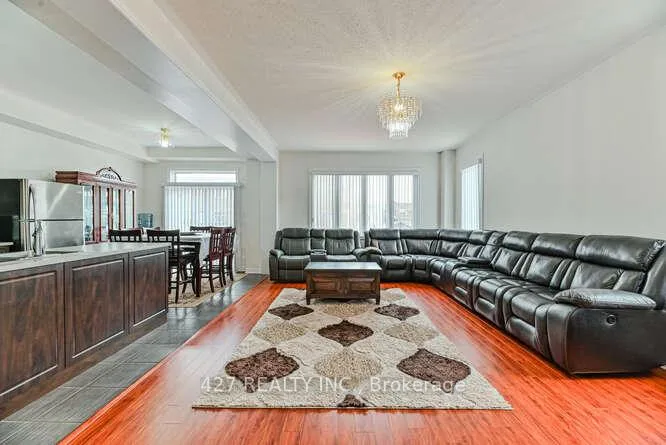 Photo 11 of 99 Gallagher Crescent W, New Tecumseth, Alliston — HOMEH
