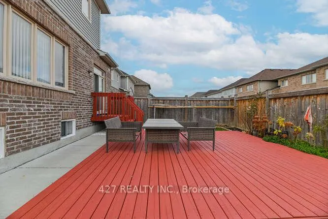 Photo 39 of 99 Gallagher Crescent W, New Tecumseth, Alliston — HOMEH