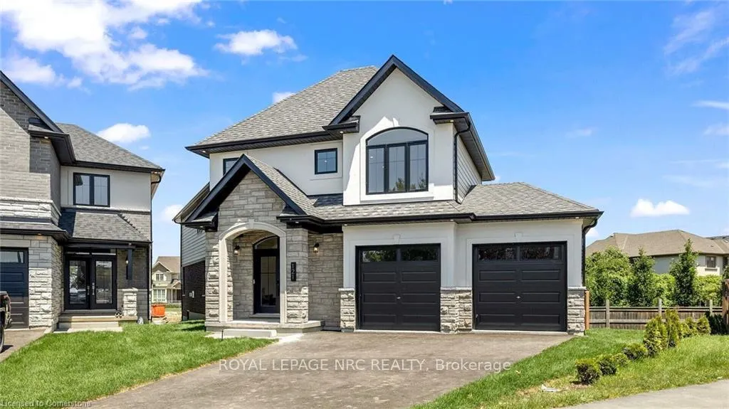 Photo 1 of 121 Whitefish Crescent, Hamilton, Stoney Creek — HOMEH