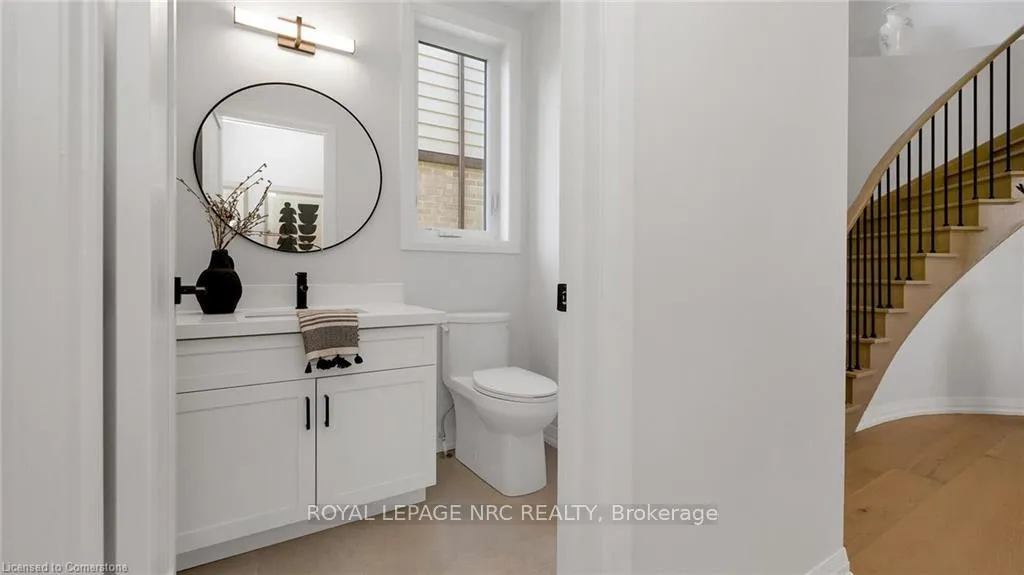 Photo 5 of 121 Whitefish Crescent, Hamilton, Stoney Creek — HOMEH