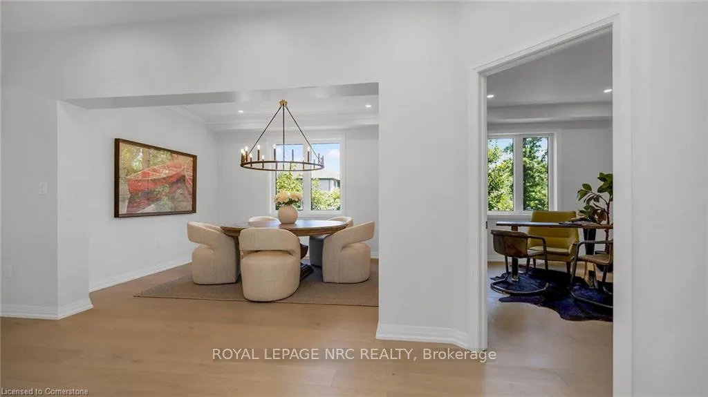 Photo 6 of 121 Whitefish Crescent, Hamilton, Stoney Creek — HOMEH