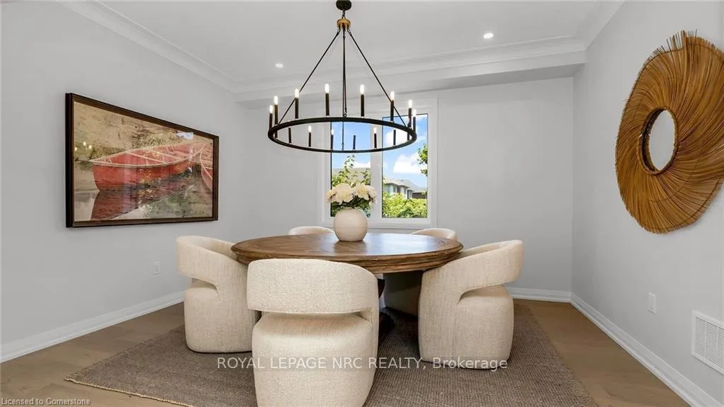 Photo 8 of 121 Whitefish Crescent, Hamilton, Stoney Creek — HOMEH