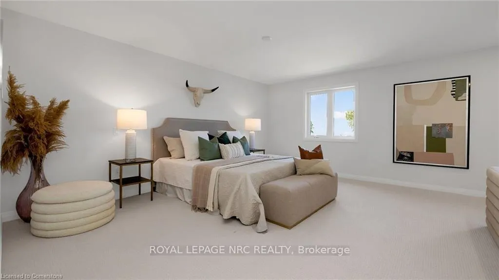 Photo 21 of 121 Whitefish Crescent, Hamilton, Stoney Creek — HOMEH