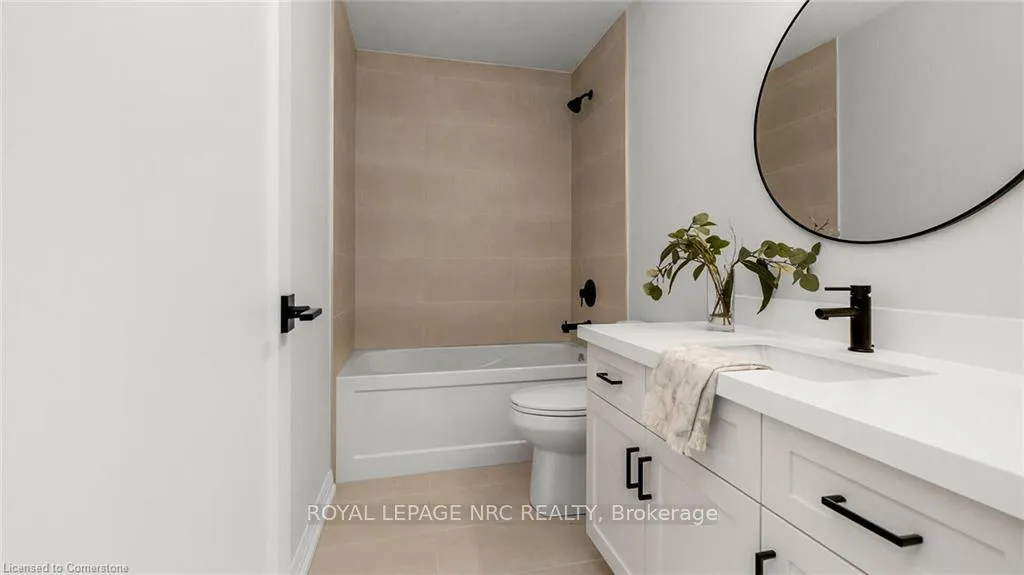 Photo 30 of 121 Whitefish Crescent, Hamilton, Stoney Creek — HOMEH
