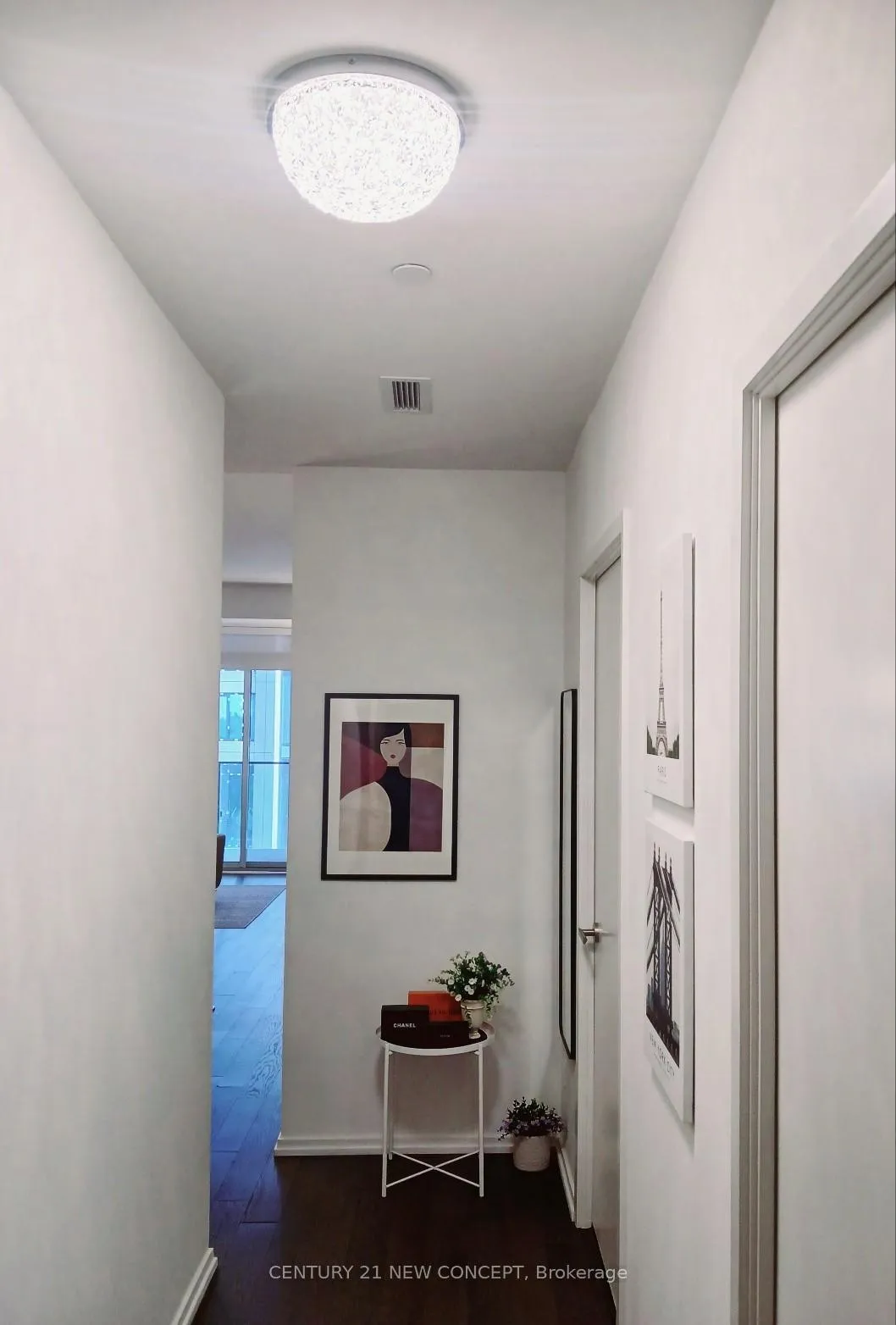 Photo 4 of Unit 912, 5 Soudan Avenue, Toronto, Mount Pleasant West — HOMEH