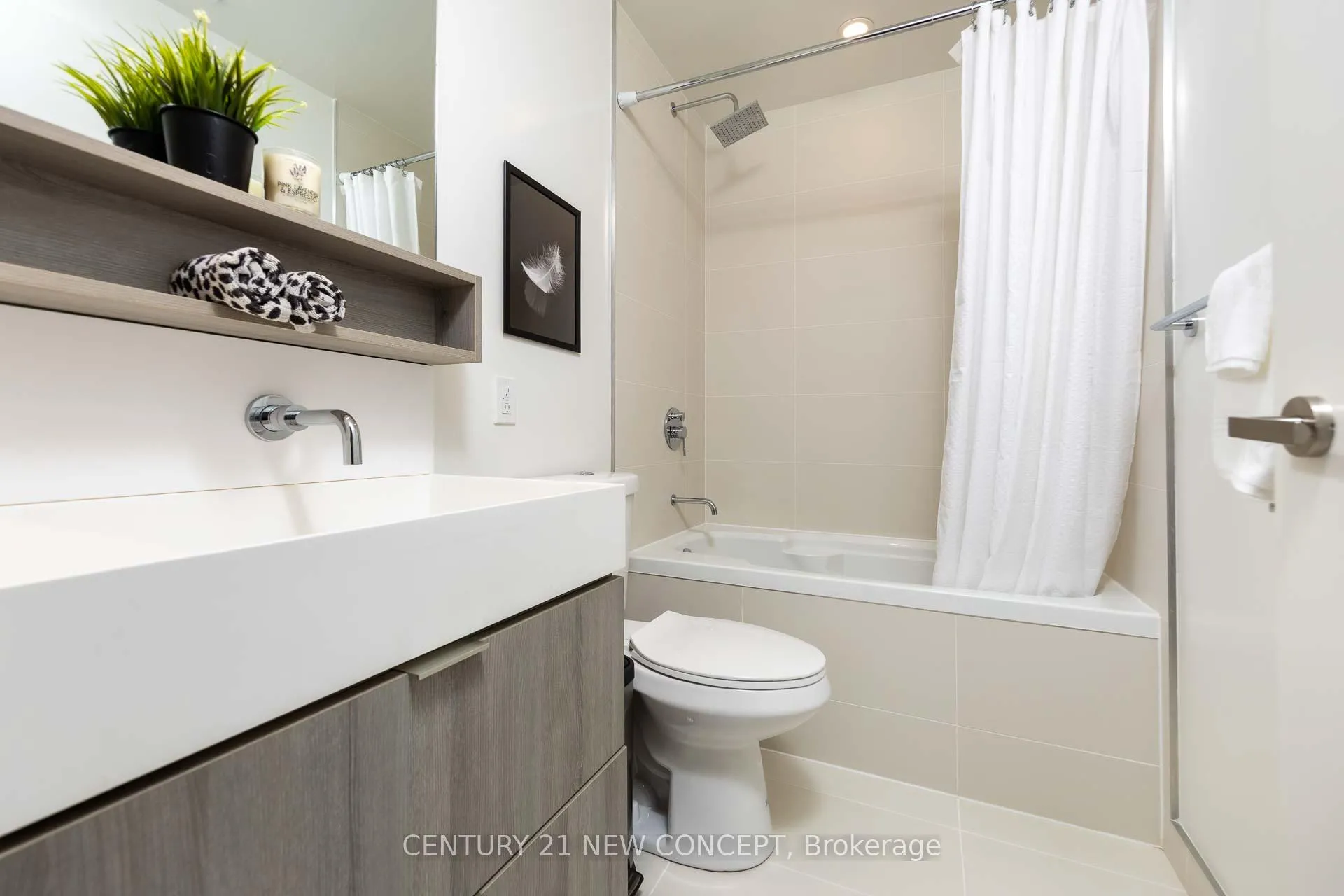Photo 13 of Unit 912, 5 Soudan Avenue, Toronto, Mount Pleasant West — HOMEH