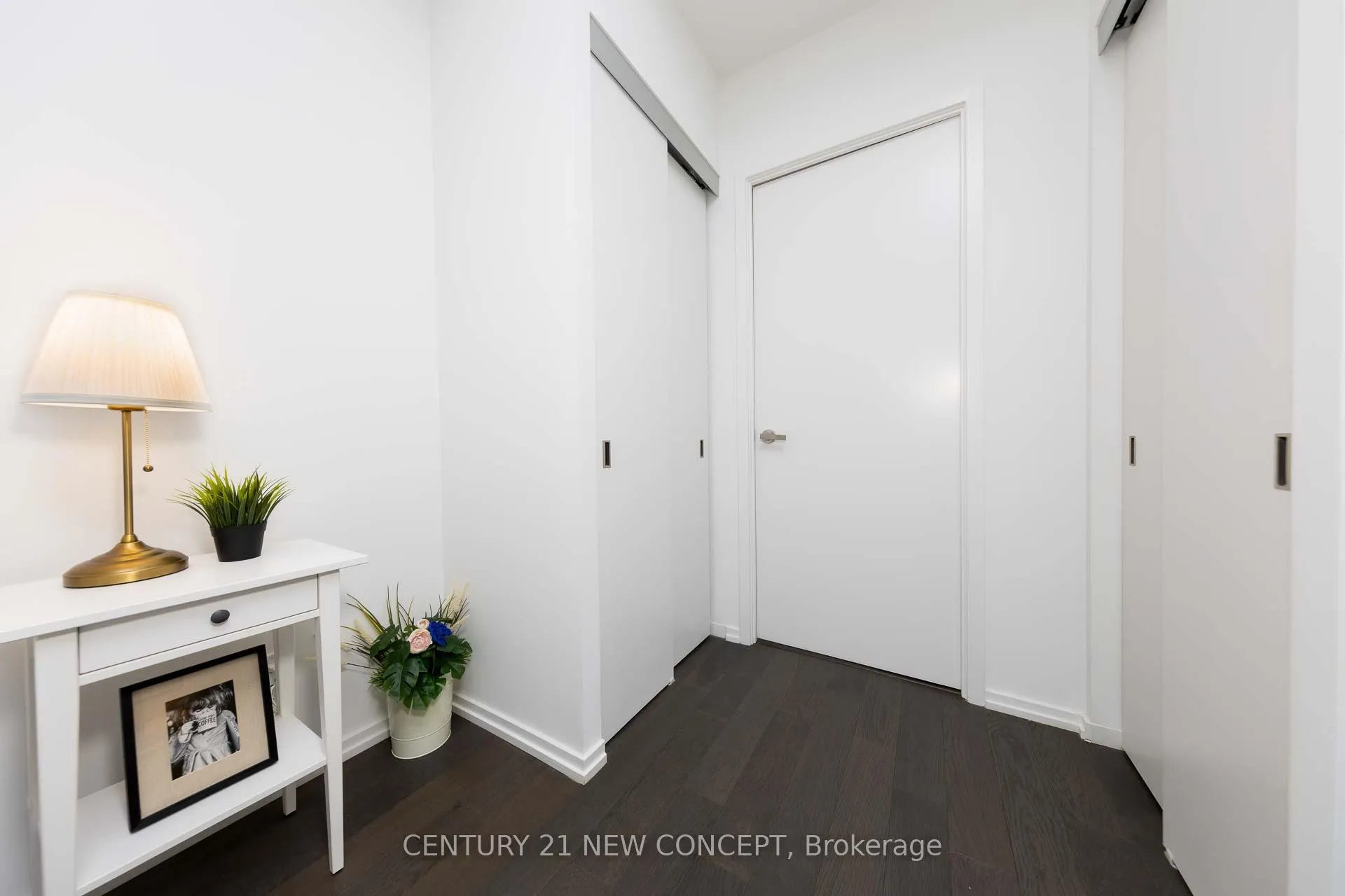 Photo 14 of Unit 912, 5 Soudan Avenue, Toronto, Mount Pleasant West — HOMEH