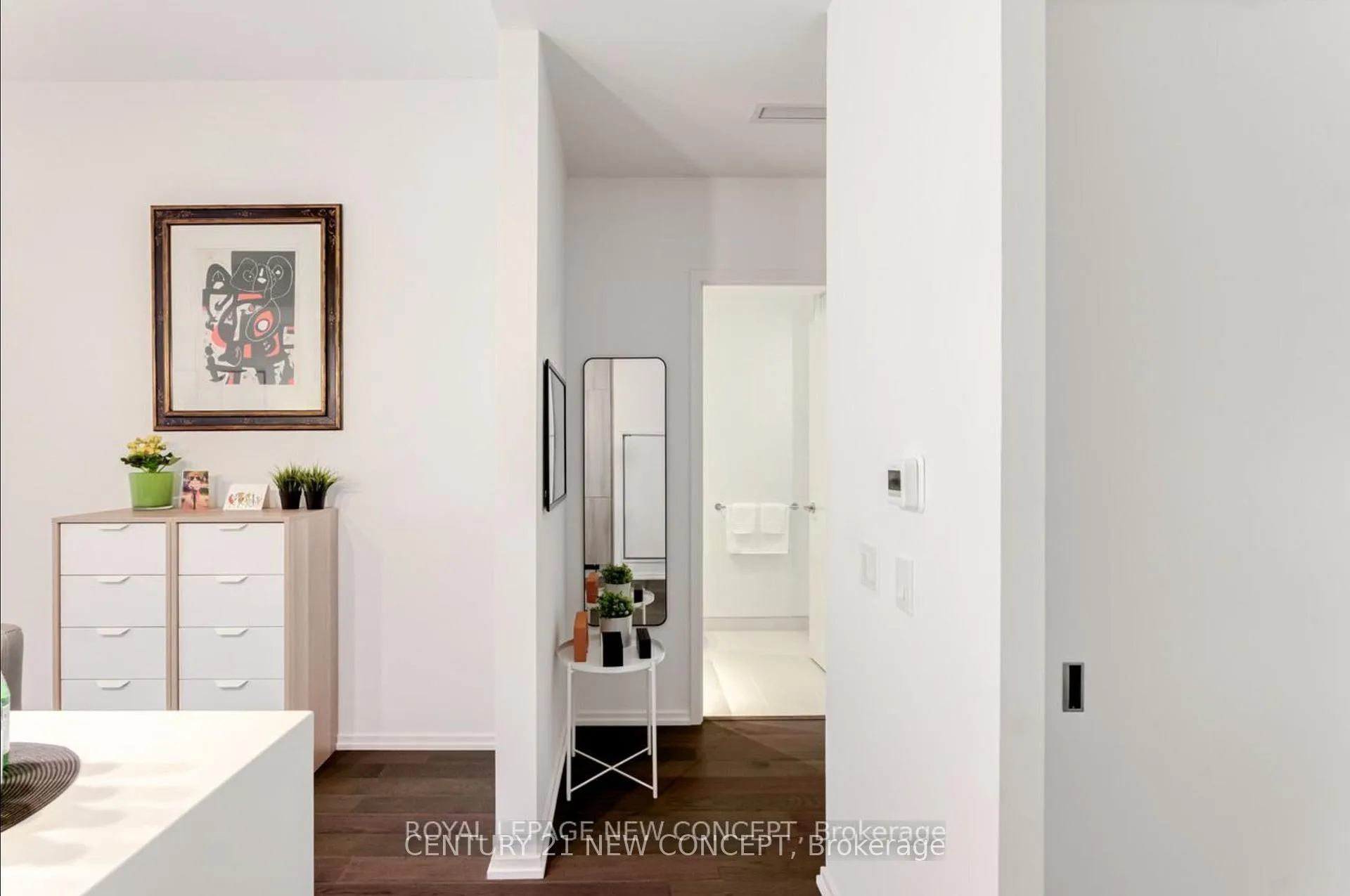 Photo 15 of Unit 912, 5 Soudan Avenue, Toronto, Mount Pleasant West — HOMEH