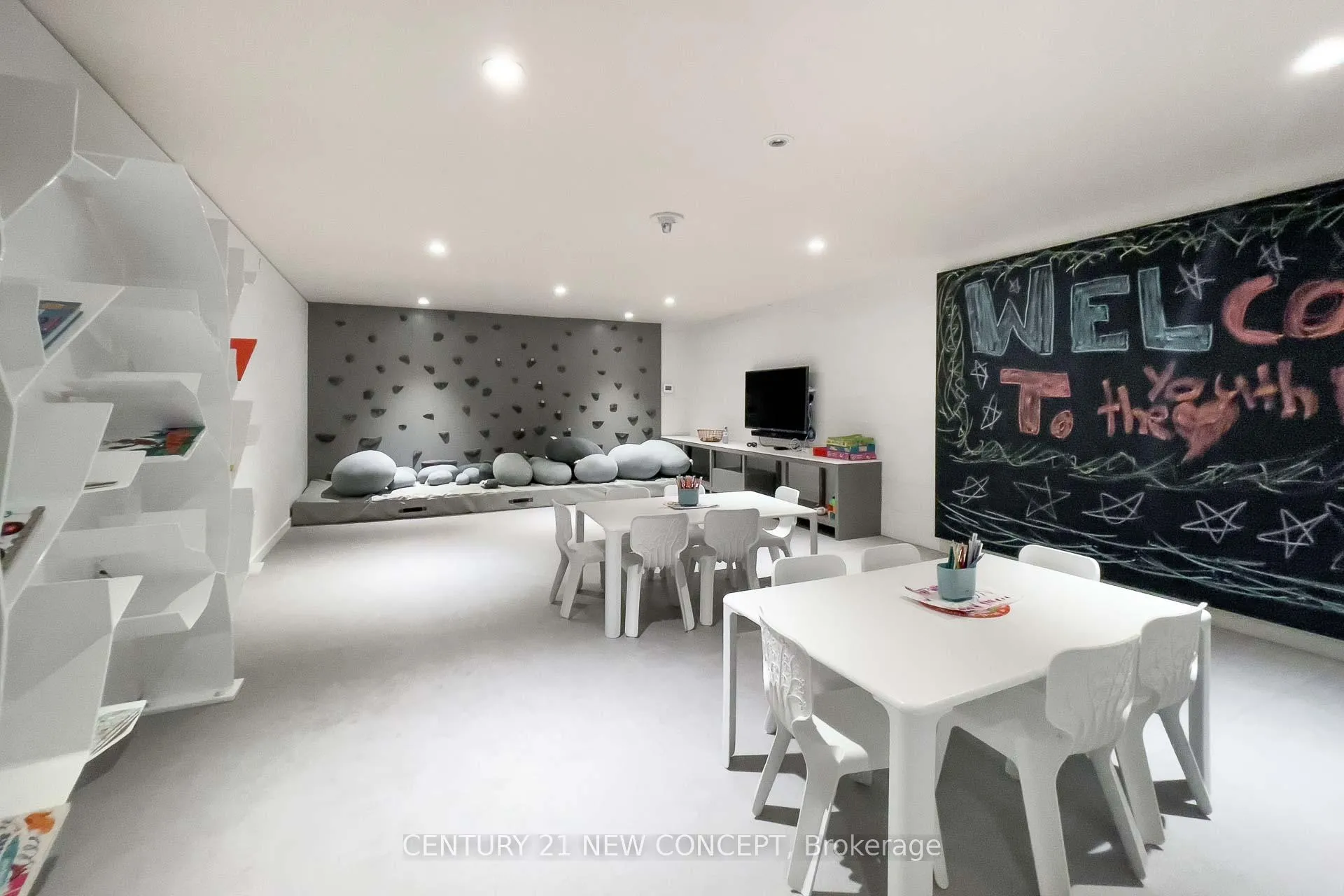 Photo 36 of Unit 912, 5 Soudan Avenue, Toronto, Mount Pleasant West — HOMEH